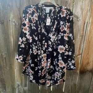 American Rag Black and Pink Floral Tunic Pintuck Blouse Sz. XXL. NWT